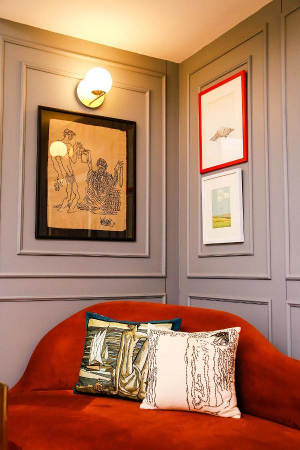 Ambiance Boutique Art Hotel Lahore Eksteriør billede Interior of the hotel
